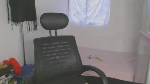 Snapshot of shayna_cute chatting on 8, 5, 2026 Shayna online show from 8, 5, 2026