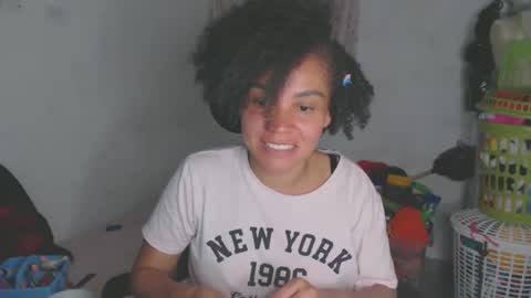 Snapshot of shayna_cute chatting on 15, 5, 2026 Shayna online show from 15, 5, 2026
