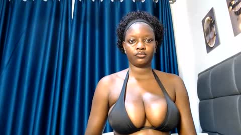 Snapshot of shayne_akinyi chatting on 24, 5, 2026 Shayne online show from 24, 5, 2026