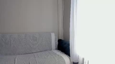 Snapshot of she_angell chatting on 12, 7, 2026 Anny online show from 12, 7, 2026