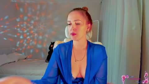 Snapshot of she_wolf1 chatting on 7, 4, 2026 she_wolf1 online show from 7, 4, 2026