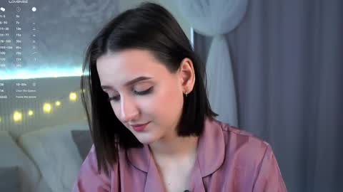 sheenagear online show from 10, 4, 2026