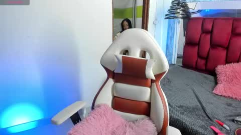 sheilly_brown online show from 17, 10, 2025