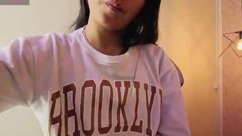 sheilly_brown online show from 25, 6, 2026