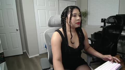 sheilyn_smith online show from 19, 9, 2025