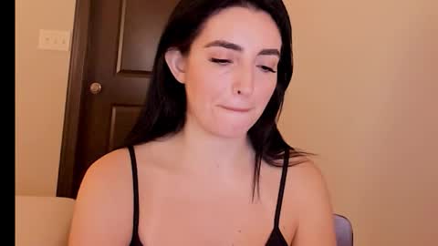 sheisallthat online show from 5, 11, 2025