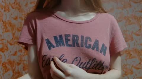 Snapshot of shelikessoymilk chatting on 17, 12, 2024 Erika online show from 17, 12, 2024