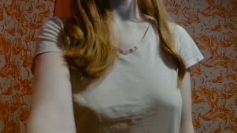 Snapshot of shelikessoymilk chatting on 20, 1, 2025 Erika online show from 20, 1, 2025