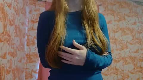 Snapshot of shelikessoymilk chatting on 23, 10, 2025 Erika online show from 23, 10, 2025