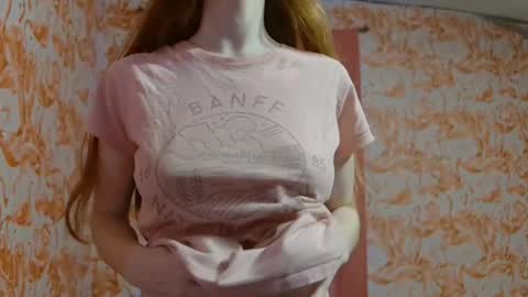 Snapshot of shelikessoymilk chatting on 22, 11, 2025 Erika online show from 22, 11, 2025