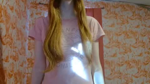 Snapshot of shelikessoymilk chatting on 23, 11, 2025 Erika online show from 23, 11, 2025