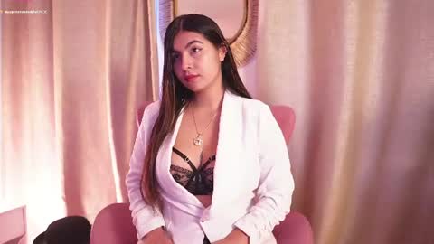 Snapshot of shelleymorell chatting on 15, 7, 2026 Transmission schedule Monday - Friday 715 am to 200 pm time Colombia online show from 15, 7, 2026