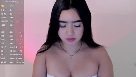   online show from 4, 12, 2025