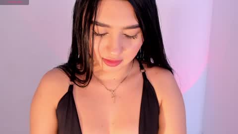   online show from 17, 5, 2026