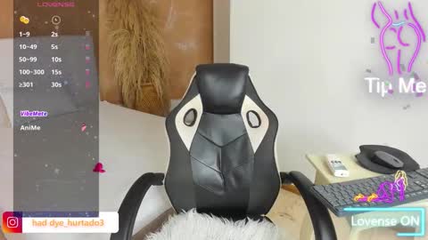 Snapshot of shenielxxx chatting on 17, 2, 2026 shenielxxx online show from 17, 2, 2026