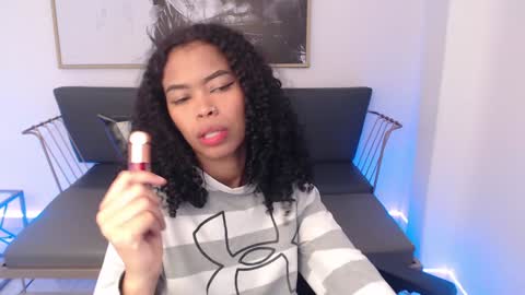 Shenna online show from 23, 12, 2024