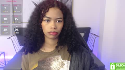 Snapshot of shenna_brunette_ chatting on 7, 1, 2025 Shenna online show from 7, 1, 2025