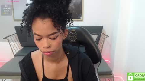 Shenna online show from 15, 2, 2025