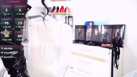 SherlisMoon  online show from 31, 1, 2026