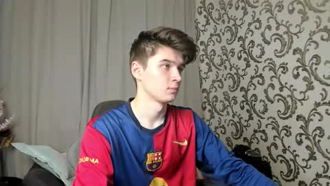 Max online show from 12, 10, 2025