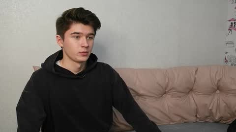 Max online show from 23, 10, 2025