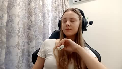 Snapshot of sherrylkeep chatting on 19, 12, 2025 Lisa online show from 19, 12, 2025