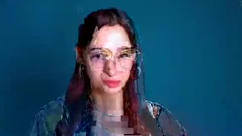Snapshot of sheryl_sweet chatting on 8, 10, 2025 Sheryl online show from 8, 10, 2025
