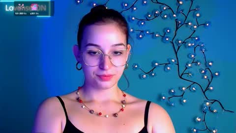 Snapshot of sheryl_sweet chatting on 11, 10, 2025 Sheryl online show from 11, 10, 2025