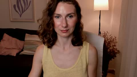Snapshot of shesleepsnaked chatting on 15, 1, 2025 shesleepsnaked online show from 15, 1, 2025