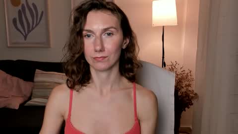 Snapshot of shesleepsnaked chatting on 19, 1, 2025 shesleepsnaked online show from 19, 1, 2025