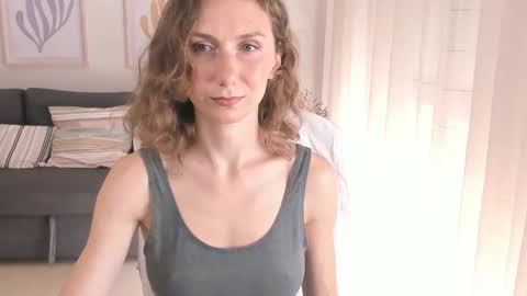 Snapshot of shesleepsnaked chatting on 8, 2, 2025 shesleepsnaked online show from 8, 2, 2025