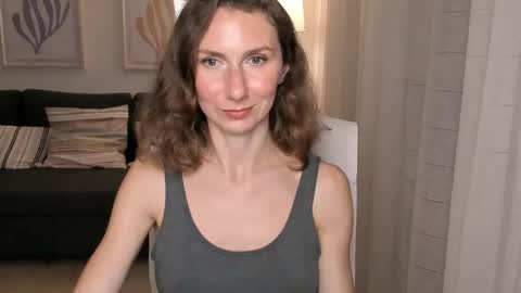 Snapshot of shesleepsnaked chatting on 8, 2, 2025 shesleepsnaked online show from 8, 2, 2025