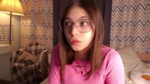 Iris online show from 19, 9, 2025