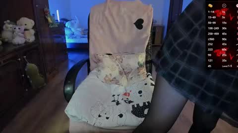 Snapshot of shimizyre chatting on 2, 3, 2025 Marta Violet online show from 2, 3, 2025