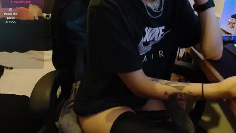 shinii0 online show from 18, 11, 2025