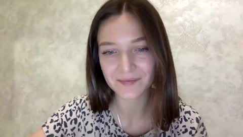 Jesica online show from 4, 2, 2026