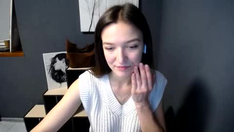 Snapshot of shining_pearl chatting on 15, 6, 2026 Jesica online show from 15, 6, 2026