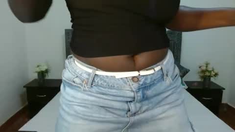 Snapshot of shiratie chatting on 2, 5, 2026 Shirat online show from 2, 5, 2026