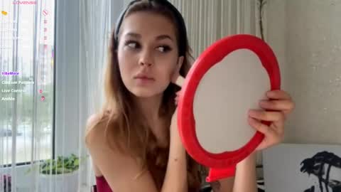 Snapshot of shirleepoma chatting on 27, 5, 2026 Joli online show from 27, 5, 2026