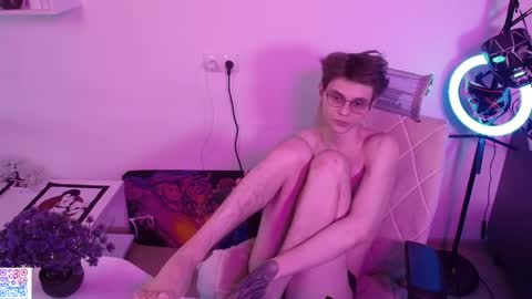 shiromy_ online show from 4, 6, 2026
