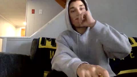 Snapshot of shortiesn40s chatting on 27, 10, 2025 shortiesn40s online show from 27, 10, 2025