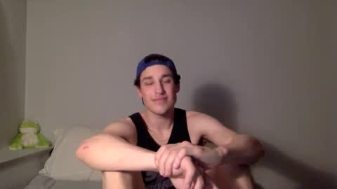 Snapshot of shortiesn40s chatting on 17, 3, 2026 shortiesn40s online show from 17, 3, 2026