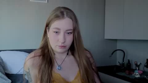 Snapshot of showmeyourfetish chatting on 23, 7, 2026 ShowmeYourfetish online show from 23, 7, 2026
