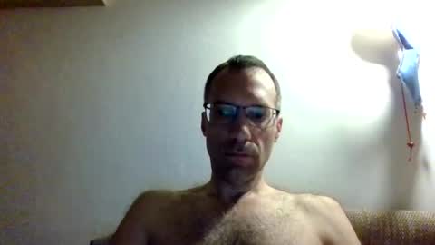 Snapshot of shsfdfl198152 chatting on 11, 9, 2025 Dniel Gyrffy online show from 11, 9, 2025