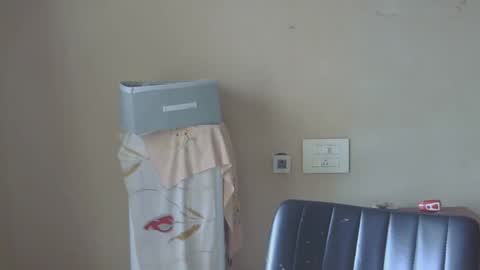 Snapshot of shubhamkhandelwal123 chatting on 1, 10, 2025 shubhamkhandelwal123 online show from 1, 10, 2025