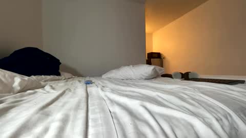 shurthingxx online show from 8, 1, 2025