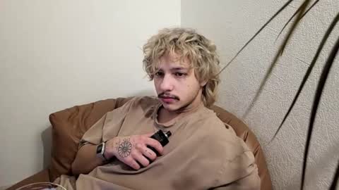 your shy boy online show from 15, 2, 2026