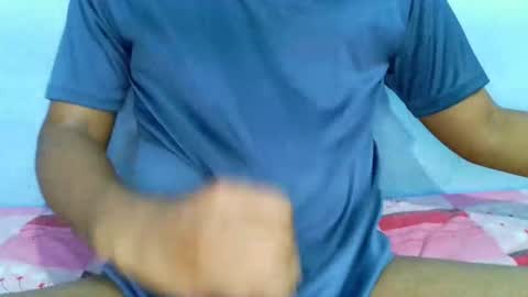 shyeyes online show from 24, 2, 2025