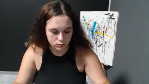 shy_lil online show from 16, 9, 2025