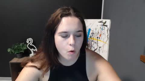 shy_lil online show from 23, 9, 2025